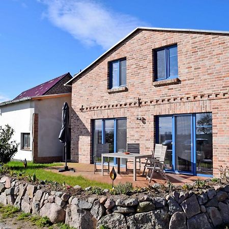 Ferienhaus Zum Boddenstrand Mit Ka Gross Zicker Exterior photo