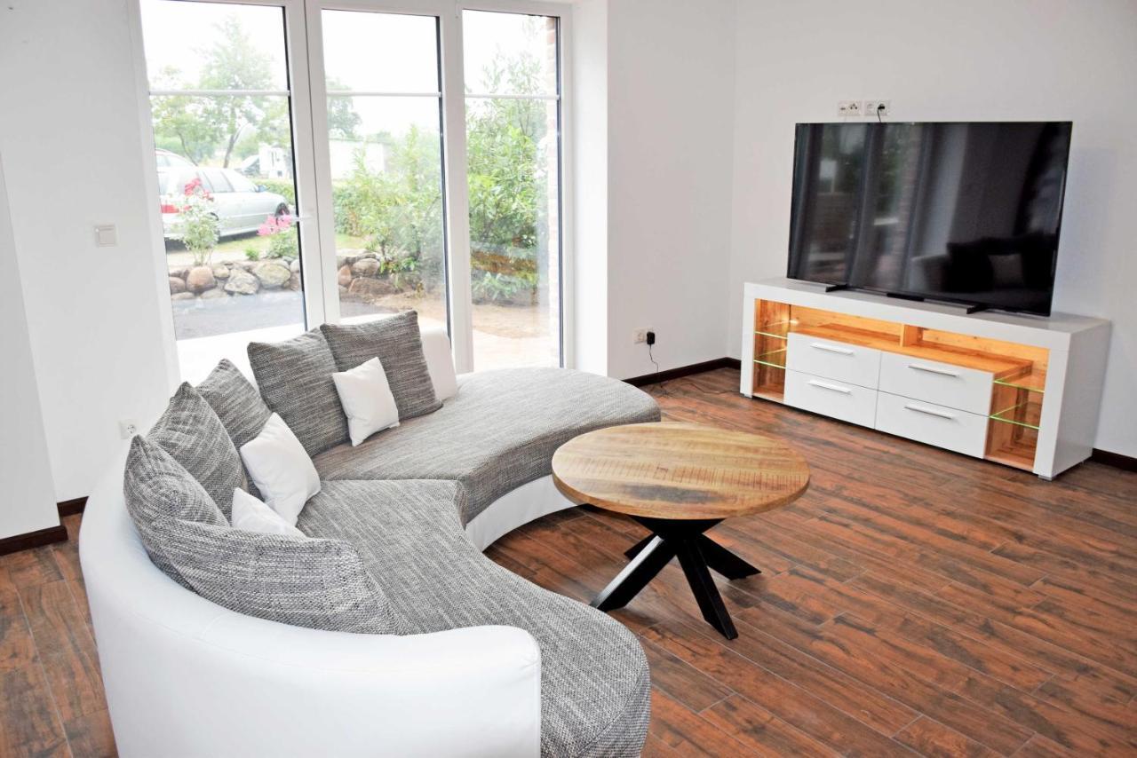 Ferienhaus Zum Boddenstrand Mit Ka Gross Zicker Exterior photo